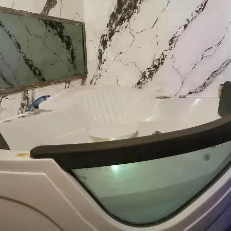 Bahami Jacuzi * Novi Sad