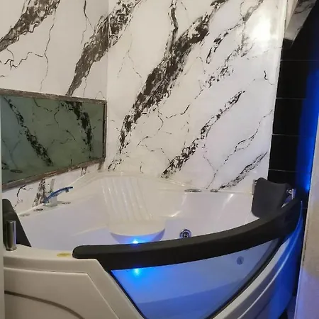 Lägenhet Bahami Jacuzi