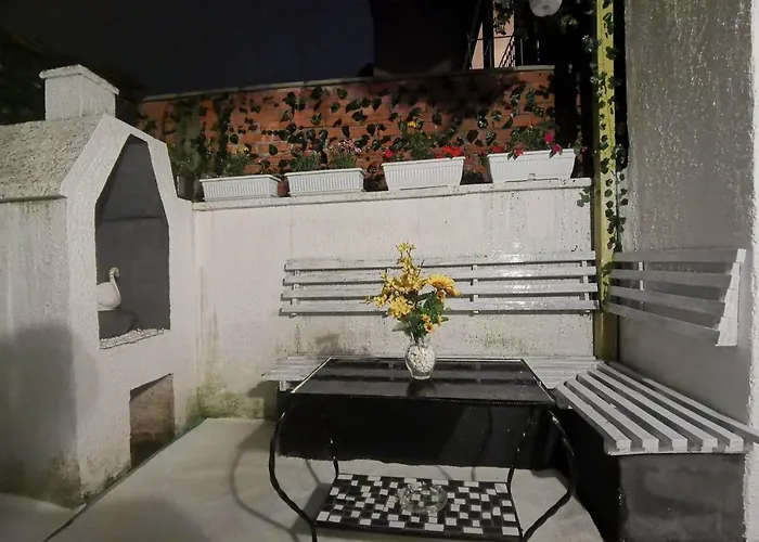 公寓 Bahami Jacuzi *